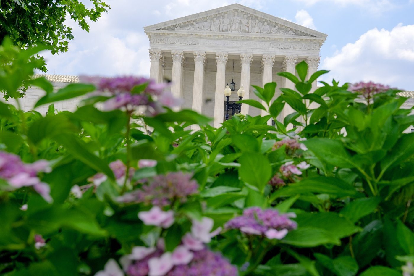 The Latest: Supreme Court is set to rule on Trump’s challenge to birthright citizenship