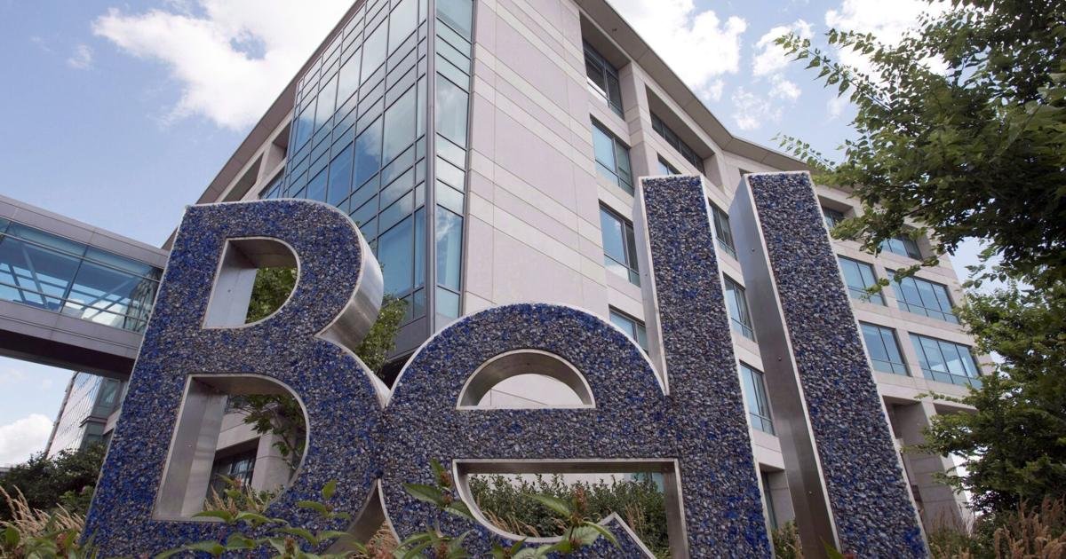 46 former employees suing Bell over ‘swipe-and-go’ firings