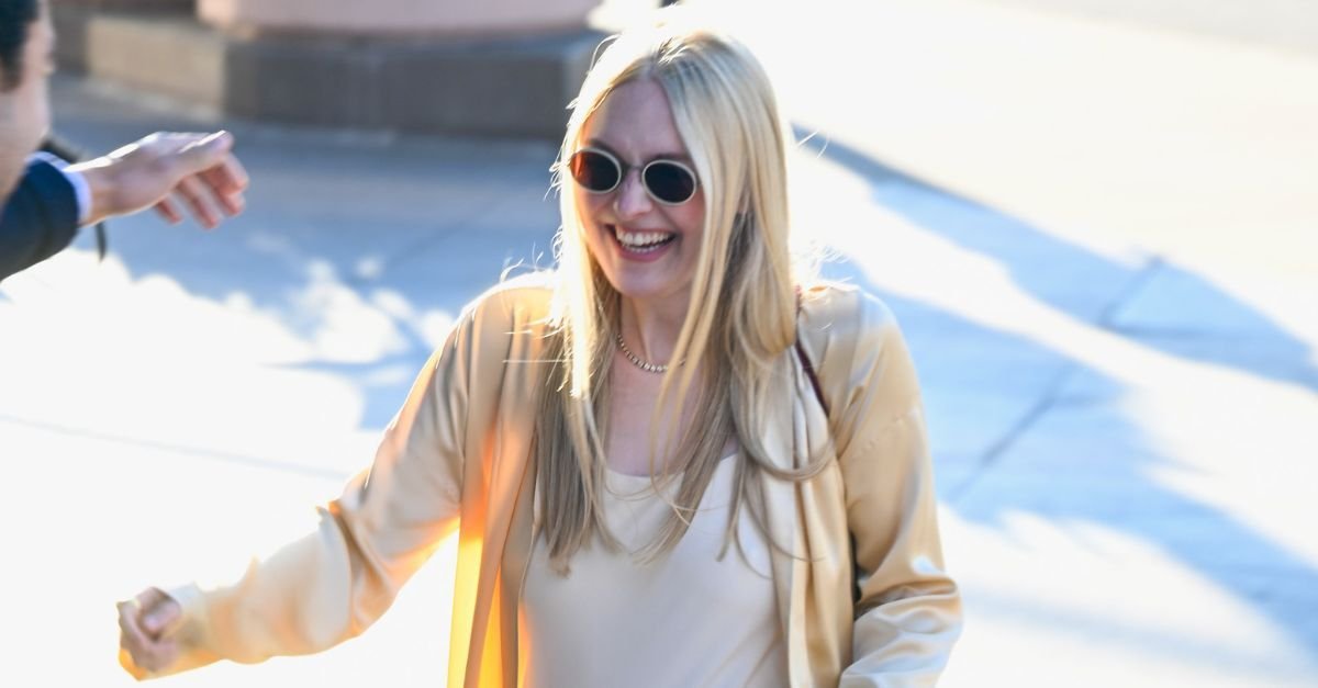 Dakota Fanning Just Wore Chicest ’90s-Inspired Dress and Shoe