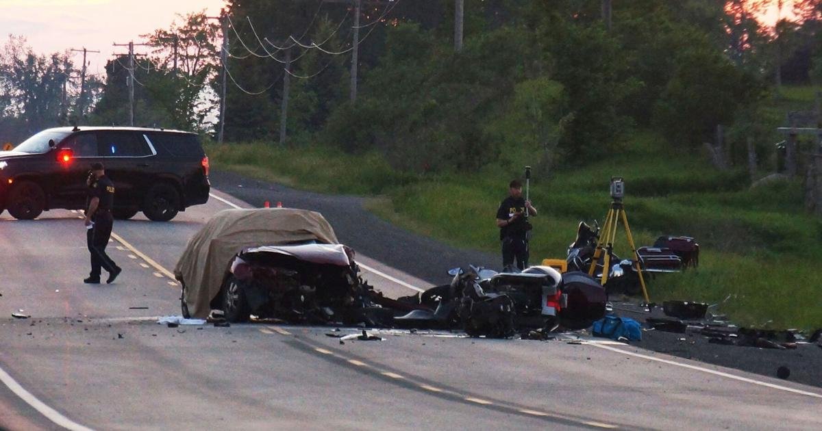 Three dead, two injured in Omemee crash involving 4 motorcycles and a car