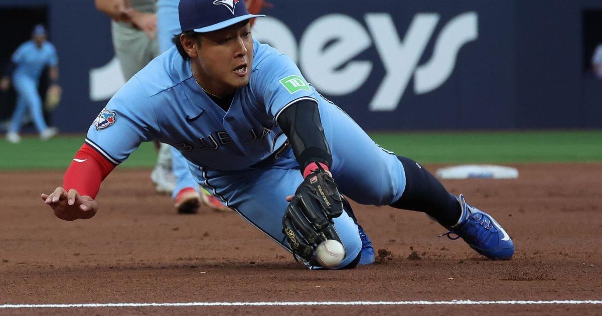 Blue Jays vs. Phillies: Toronto scores more against Cristopher Sánchez than the rest of baseball did in May. It wasn't enough