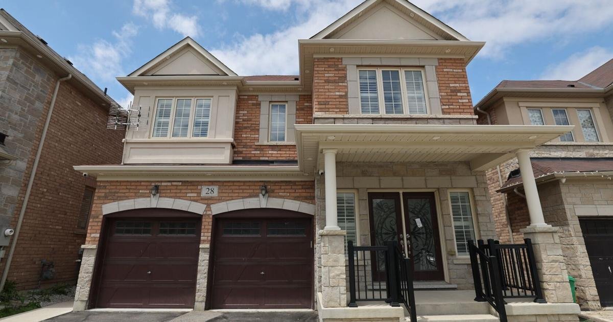 'Bigger homes, bigger problems': Behind this Brampton home's $1-million loss