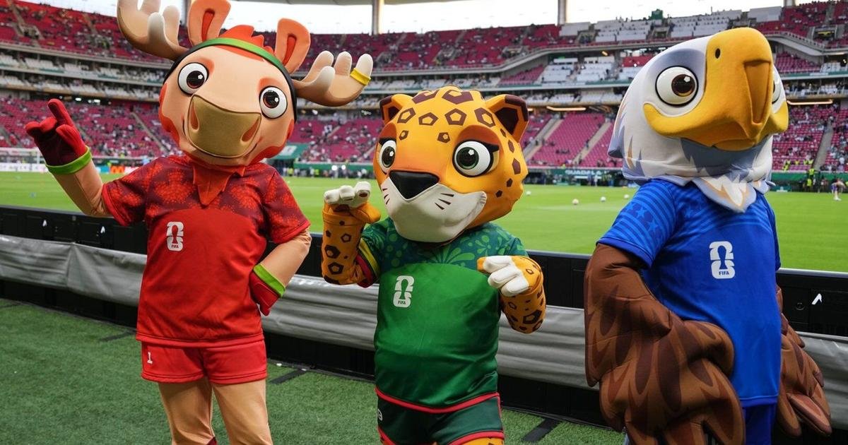 Peru police disguised as World Cup mascots arrest a suspected drug dealer in Lima