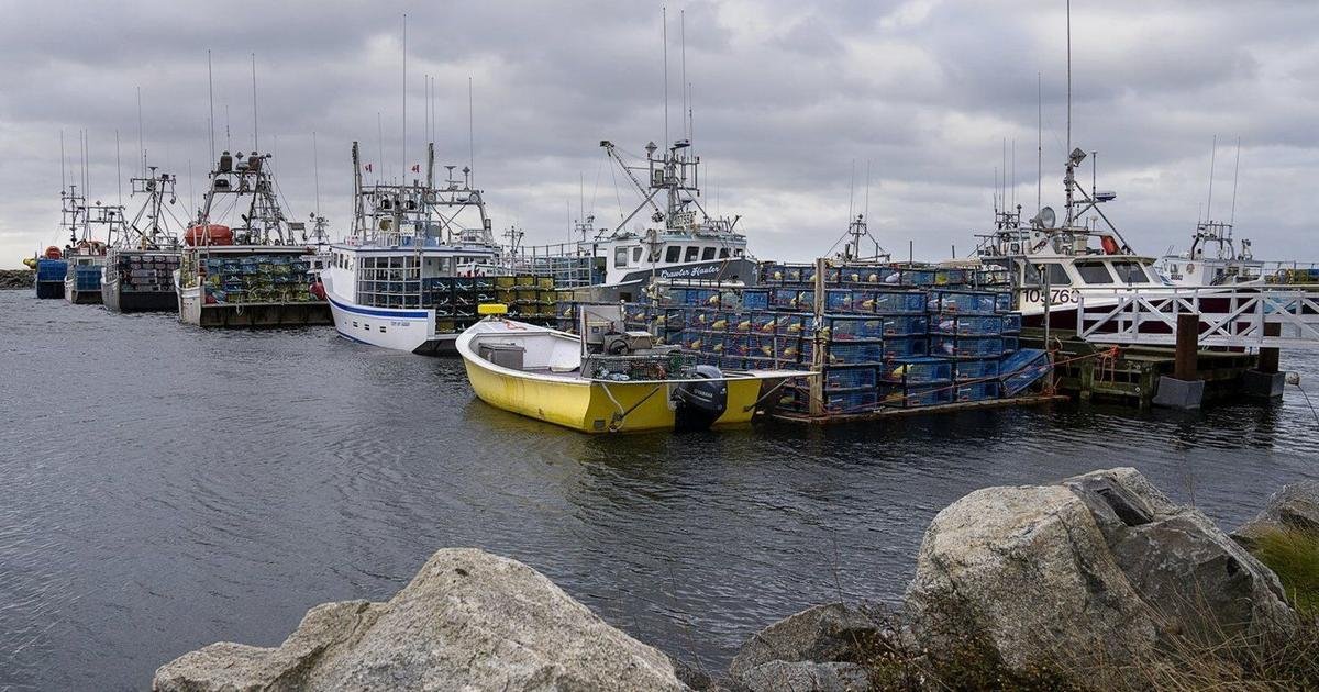 Fire aboard fishing boat prompts board to send investigators to Nova Scotia