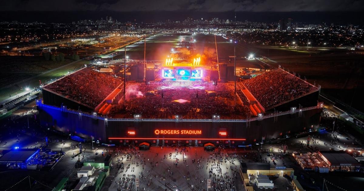 A Toronto councillor says he has a fix for the Rogers Stadium noise woes. Here’s who he wants to pay for it