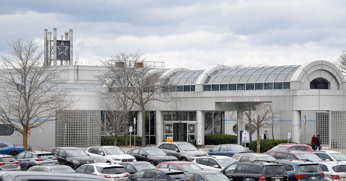 Some patients impacted by Stoney Creek pink eye outbreak were notified seven weeks after infection