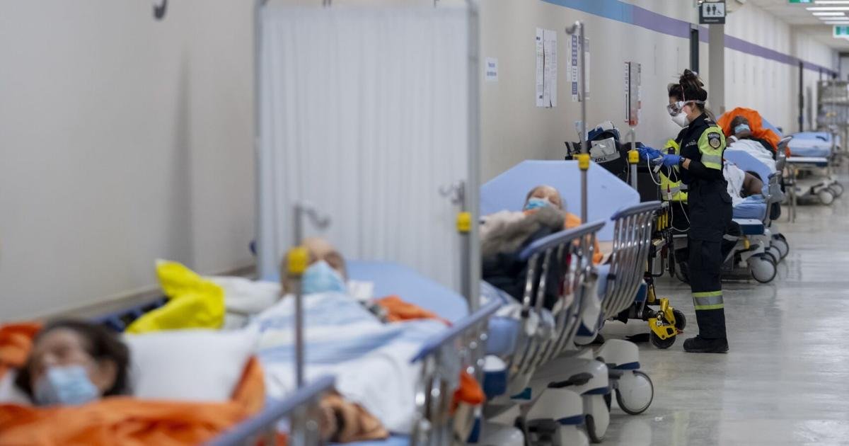 Canada’s emergency departments are in worse shape than before the pandemic. This is how bad it's gotten