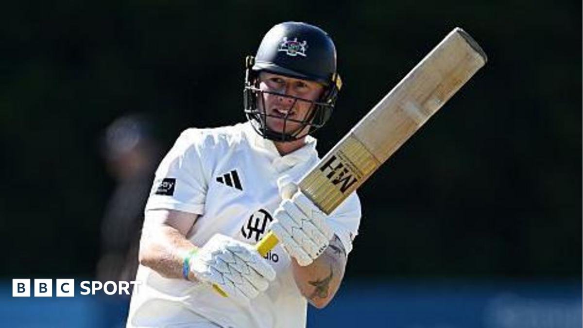 County Championship: Miles Hammond hits ton for Glos before Pears hit back with ball