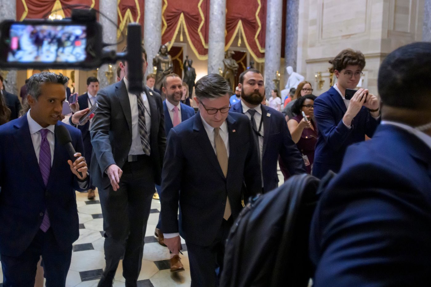 House GOP deadlocks over Trump’s demands, sending lawmakers home early
