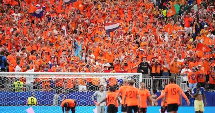 Orange Crush: Dutch fans hopeful drought will end