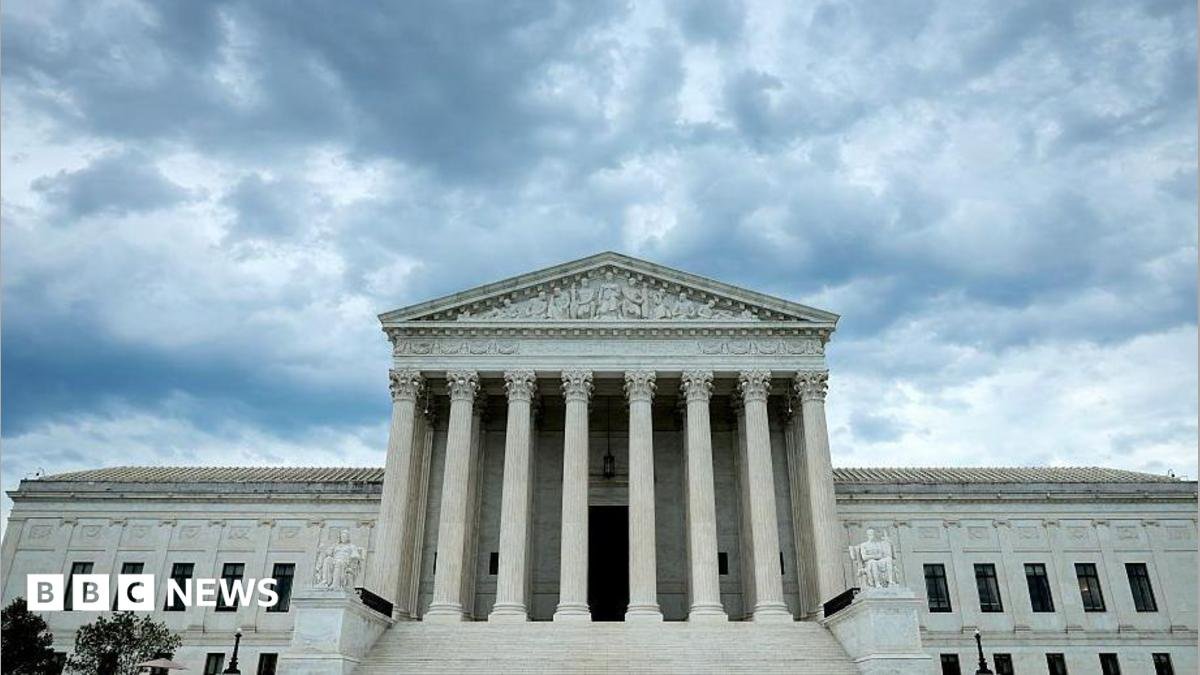 Supreme Court rules former inmate cannot sue prison guards for shaving his dreadlocks