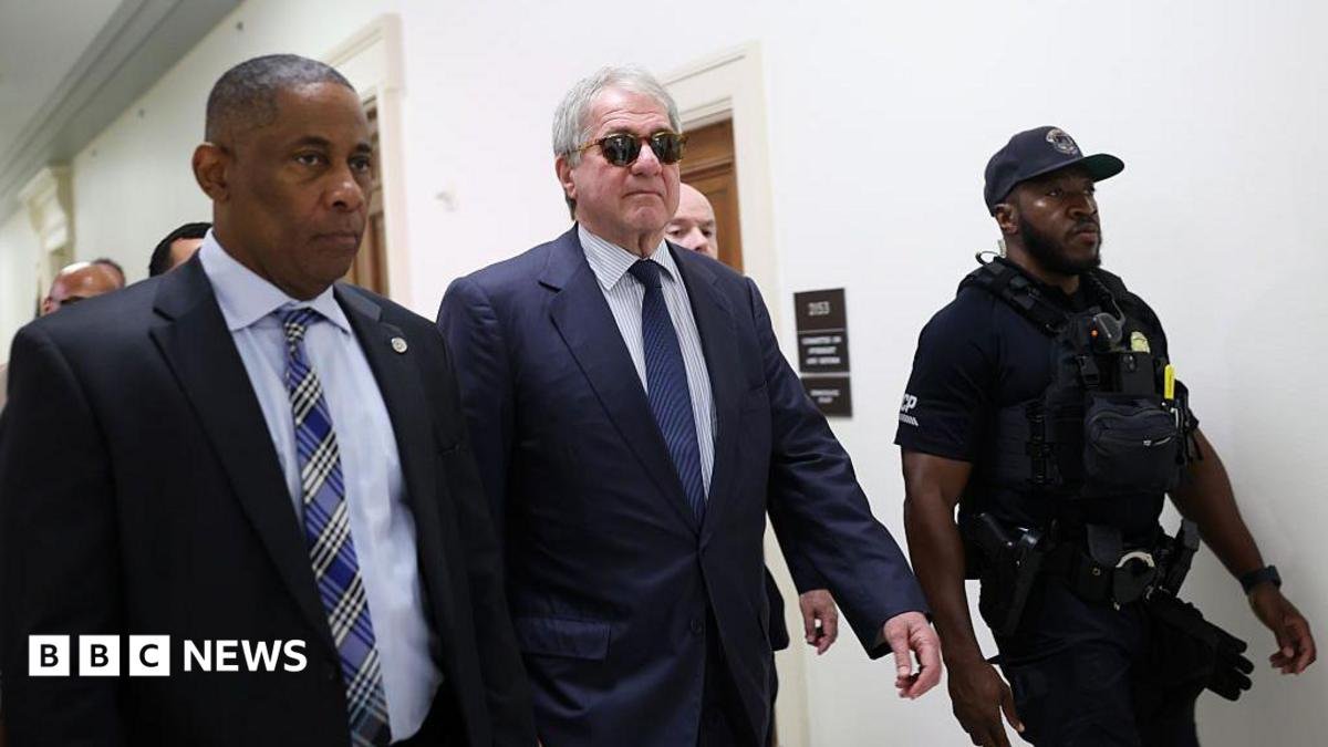 Billionaire Leon Black walks out of Epstein investigation hearing