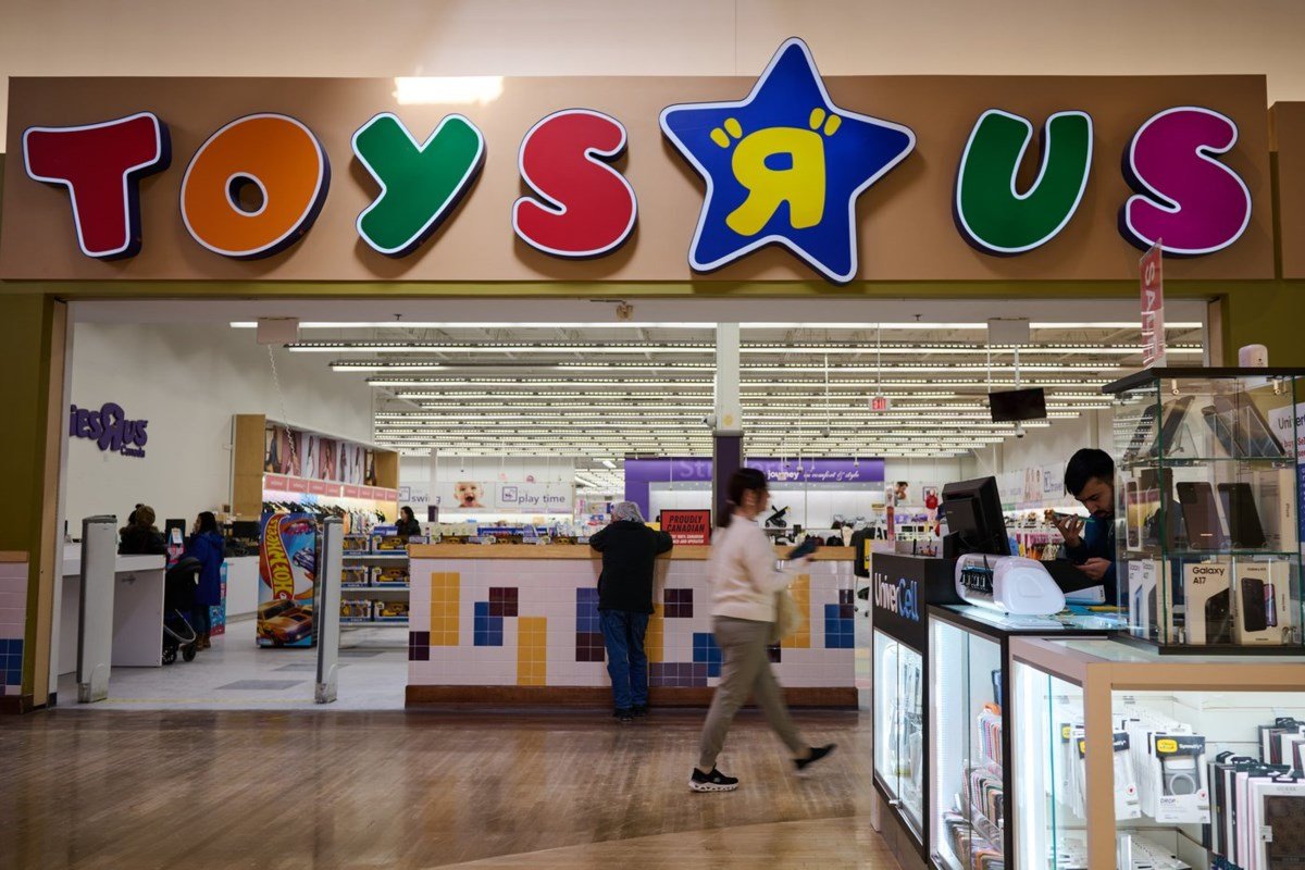 Toys “R” Us Canada gets court approval for three asset sales