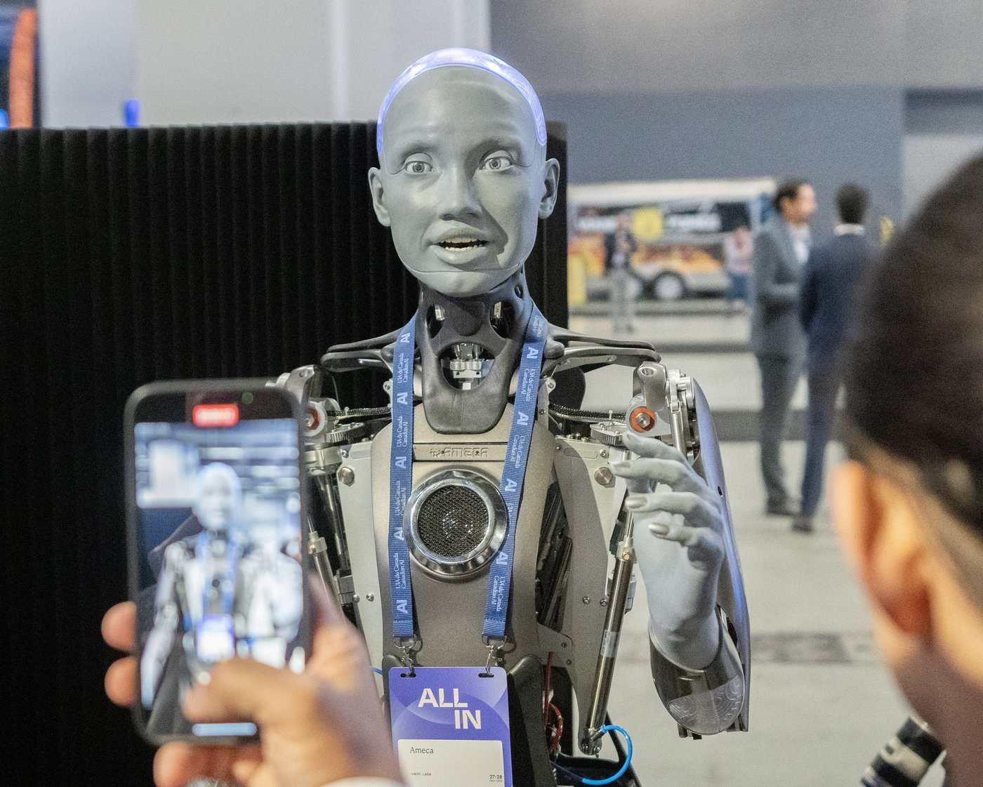 PM Carney to announce federal artificial intelligence strategy in Toronto today