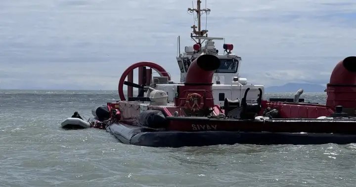 Charter boat sank in ‘really deep’ waters, Richmond RCMP says as recovery ongoing – BC