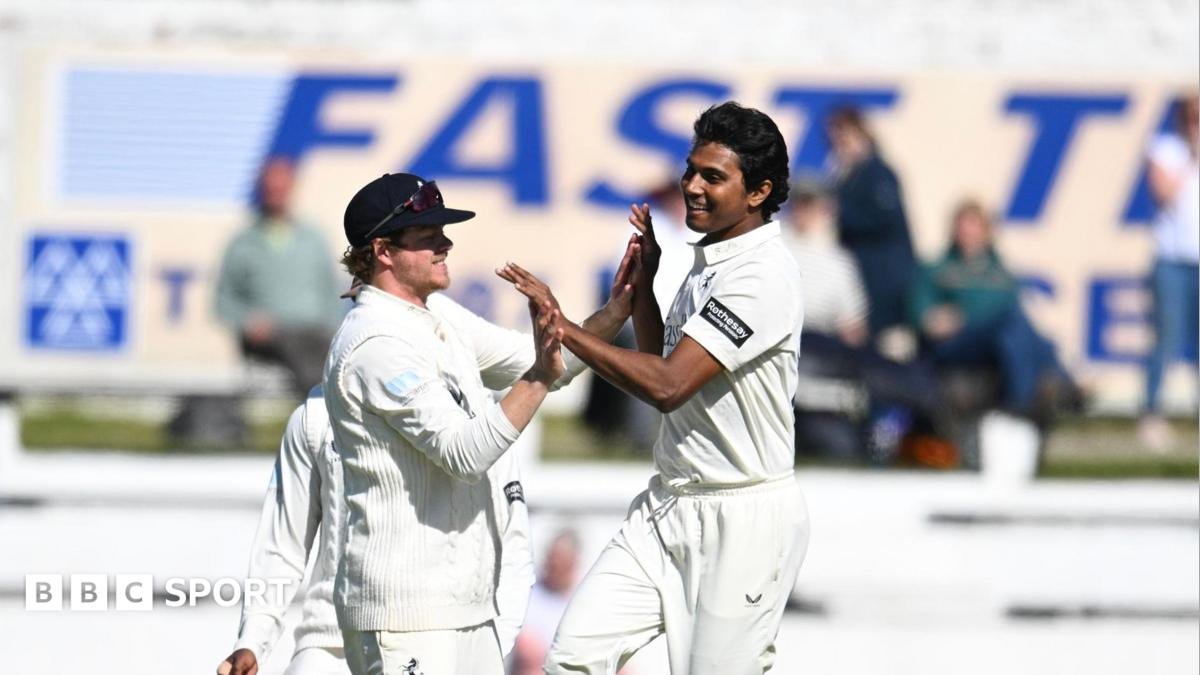 County Championship: Hasan Mahmud bowls Kent to big win over Lancashire
