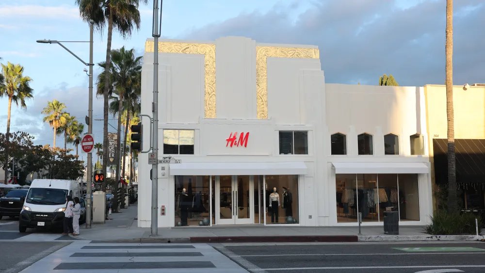 H&M [HMb] Q2 2026 results are in: Sales flat while inventory is tightened