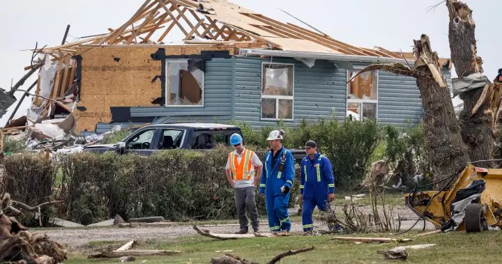 Extreme weather driving sharp rise in Alberta insurance premiums