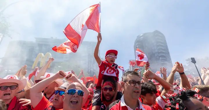 Vancouver shines for Team Canada’s 1st game at BC Place: ‘This was the best’ – BC