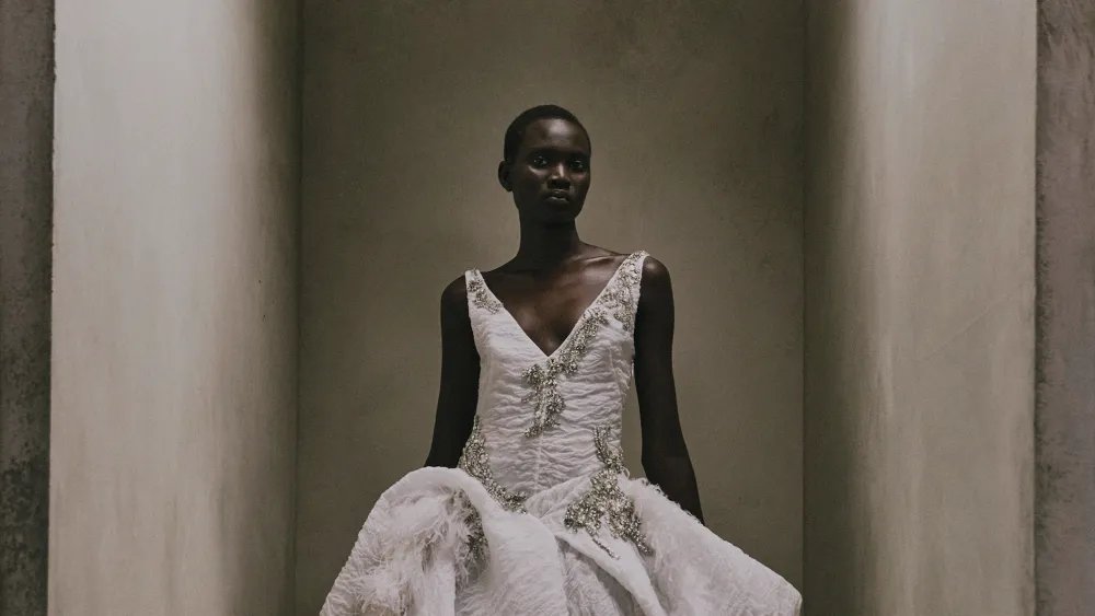 Erdem Resort 2027 Runway, Fashion Show & Collection Review