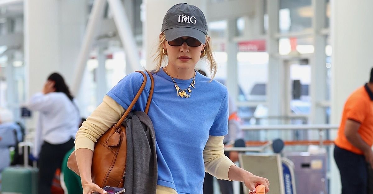 The Flat Shoes People at the Airport Are Wearing With Pants