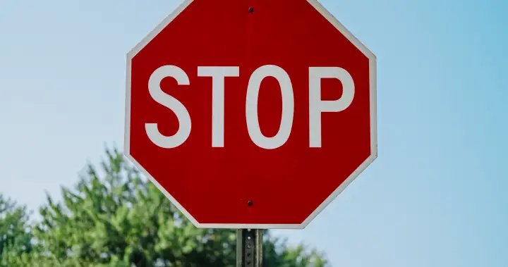 Stolen stop signs raise fears of serious crashes in Ontario township