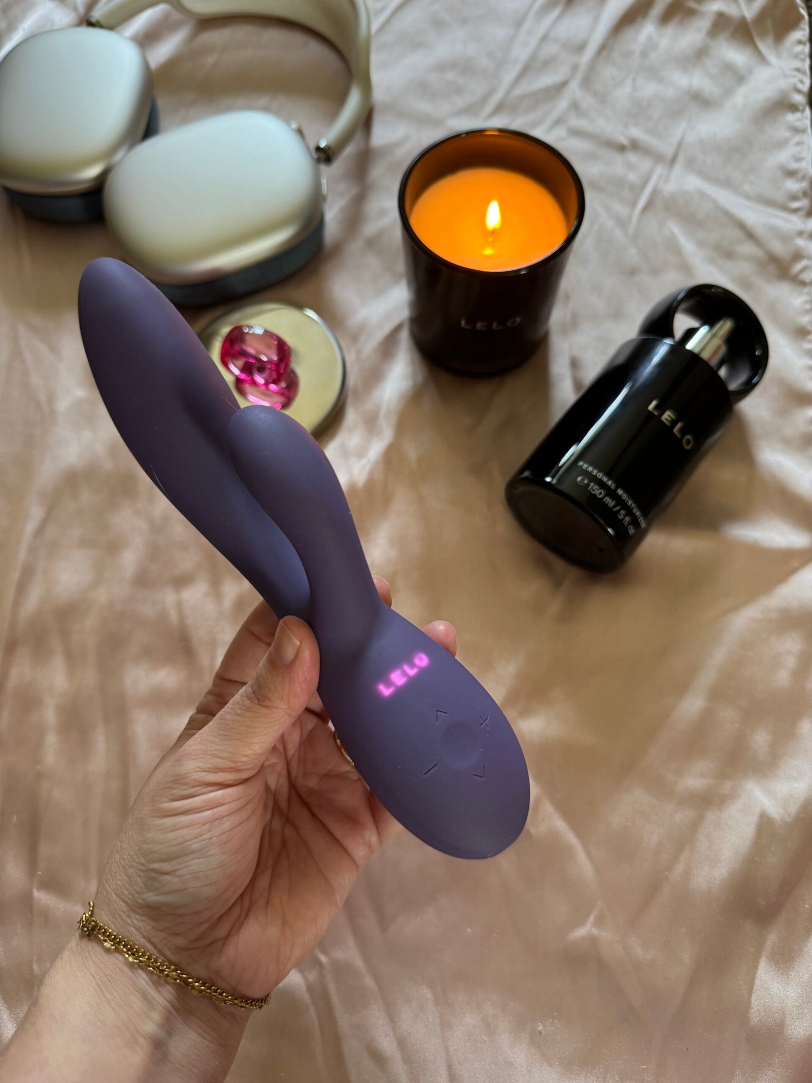 LELO INA Thrust Review: Is This The Only Rabbit Vibrator You Need?