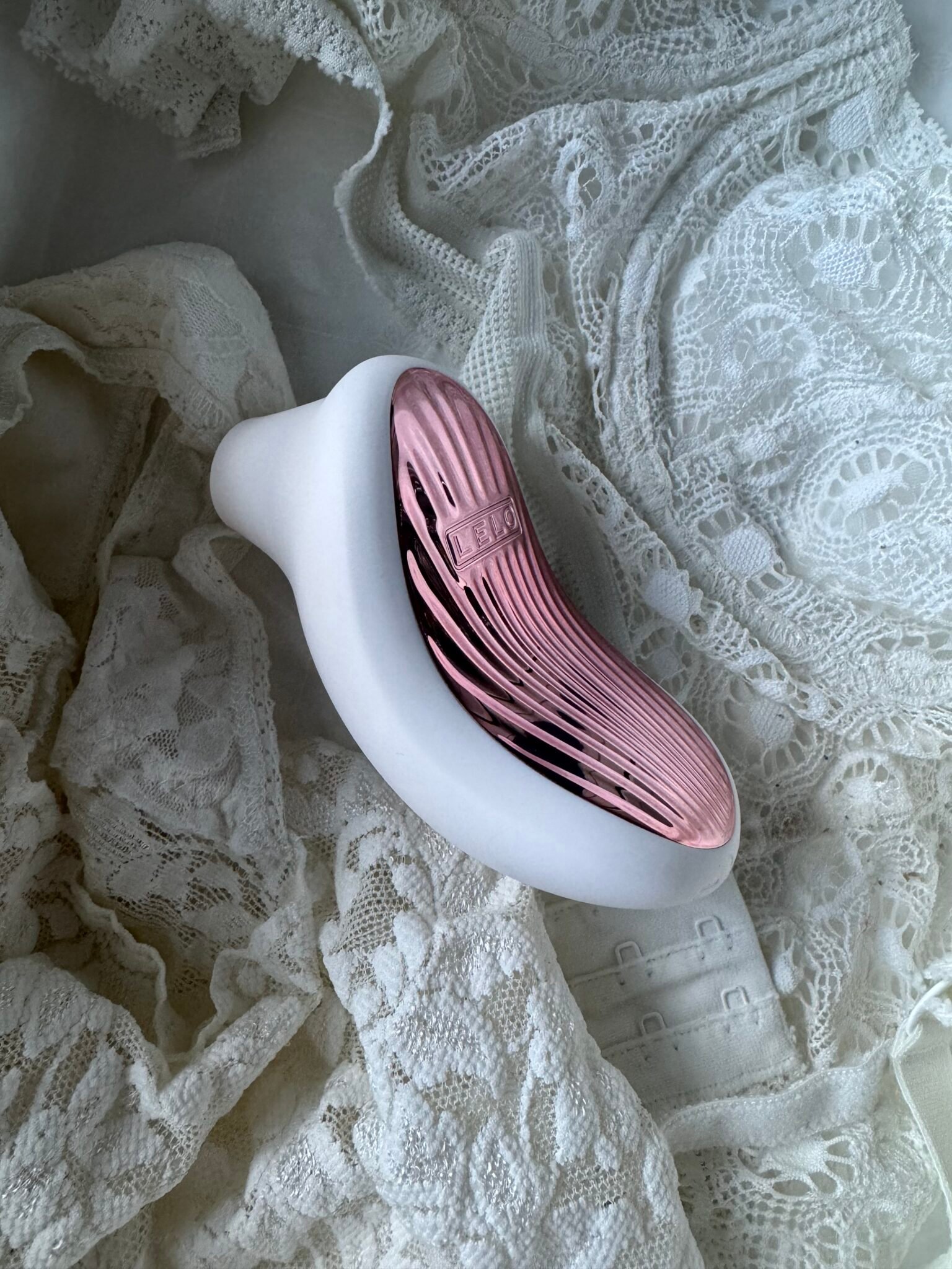 Finding The Right Touch: Our Review Of LELO’s SONA™ 3 Intimate Massager