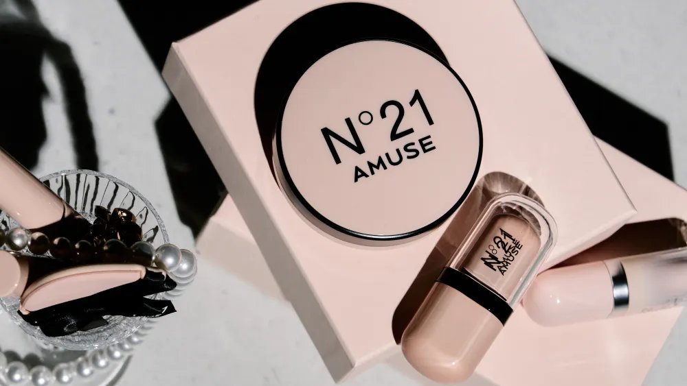 No. 21, K-beauty Brand Amuse Launch Nude Makeup Collaboration