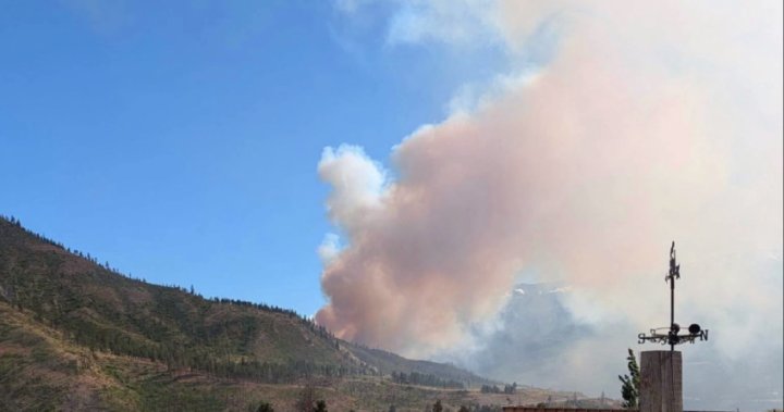 Lytton, B.C., under evacuation alert as wildfire burns nearby