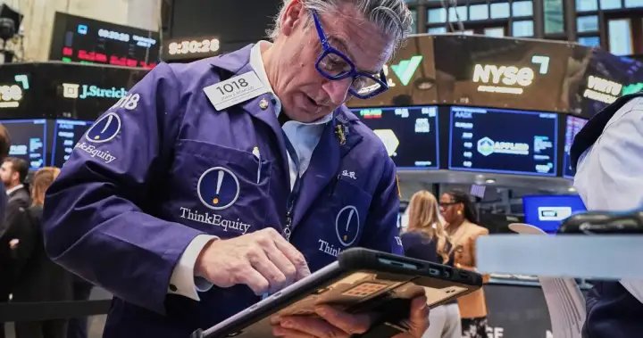 Wall Street, TSX rise after interest rate worries fuelled a sell-off Friday – National
