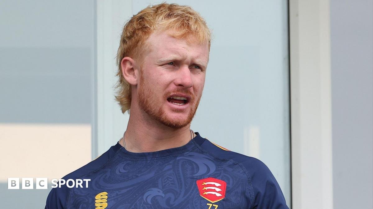 Jordan Cox: Essex boosted by T20 Blast return of former Kent batter