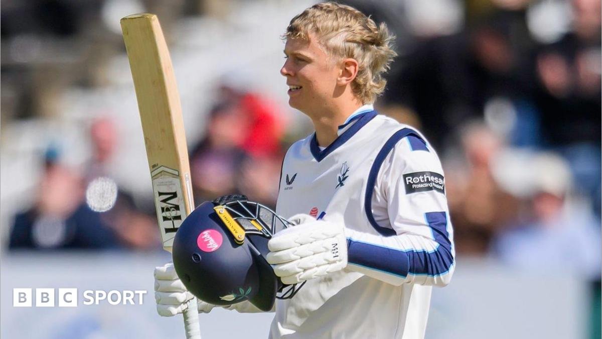 County Championship: Yorkshire’s Will Luxton hits century against Warwickshire