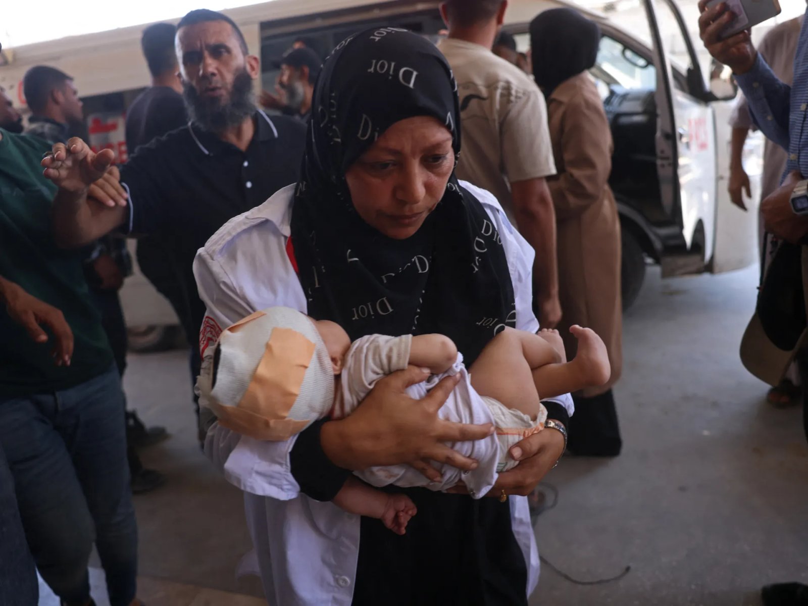 Israel kills four Palestinians in Gaza as attacks on tents continue | Al-Aqsa Mosque News