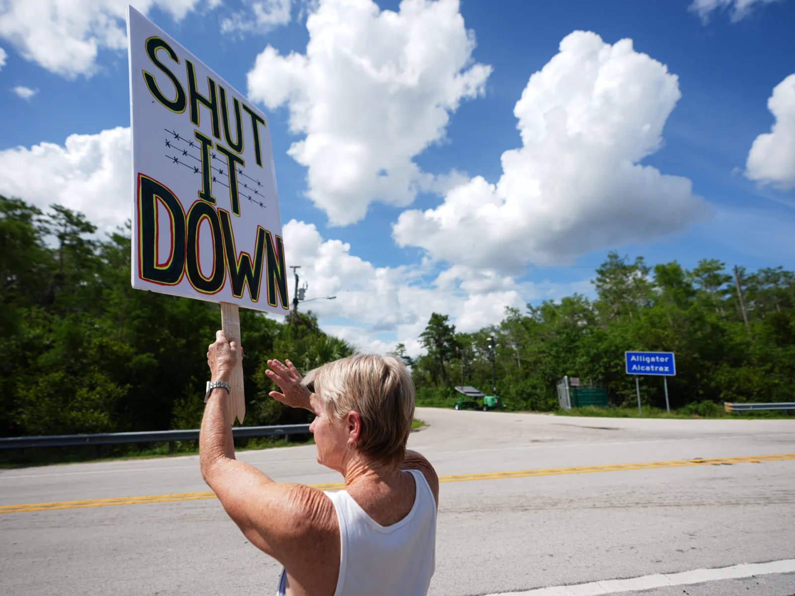 US transfers immigrants out of Florida Alligator Alcatraz detention centre | Migration News