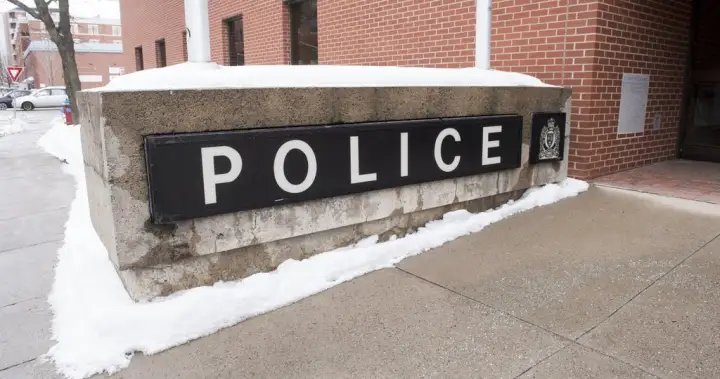 Former Fredericton police officer charged with perjury, breach of trust – New Brunswick