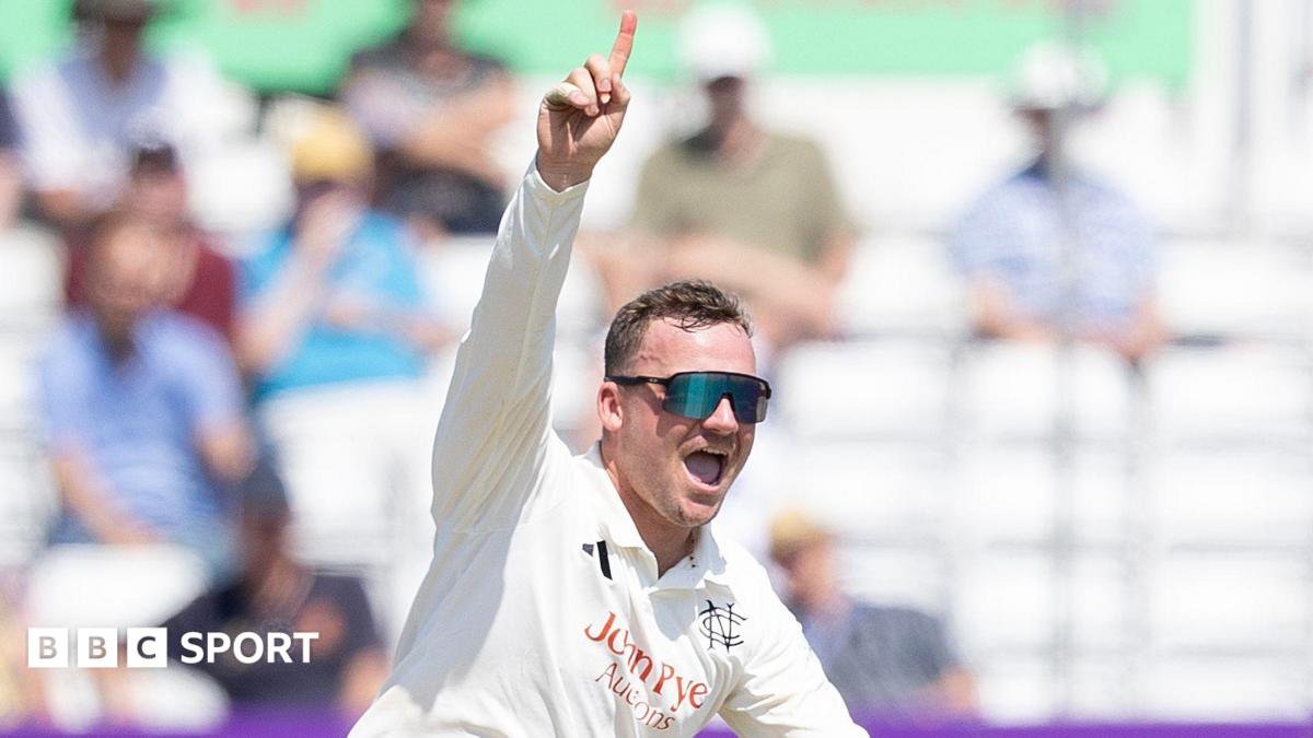 County Championship: Notts complete innings victory against Essex