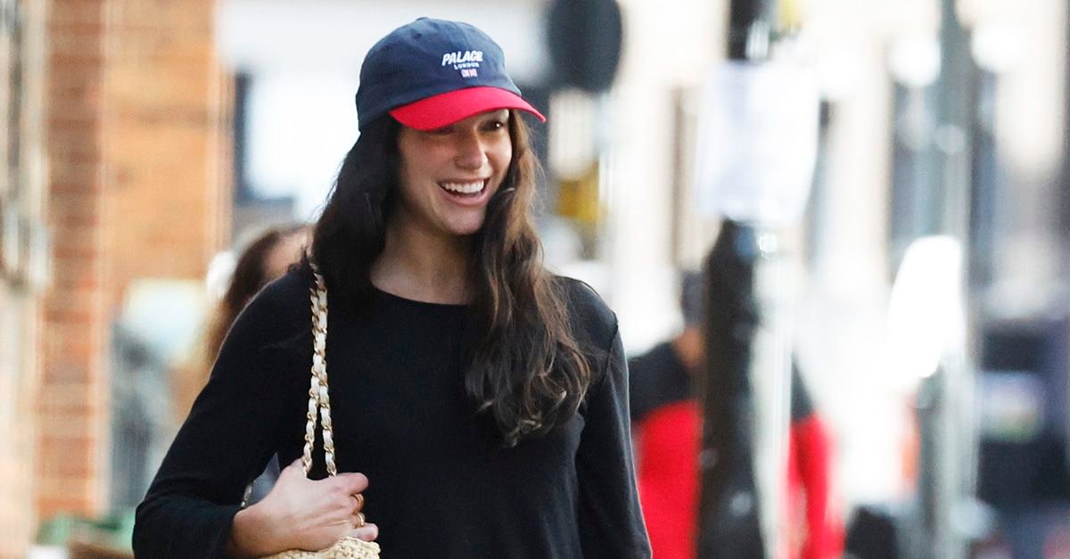 Dua Lipa Wore Sneakers With Summer 2026’s Top Denim Trend