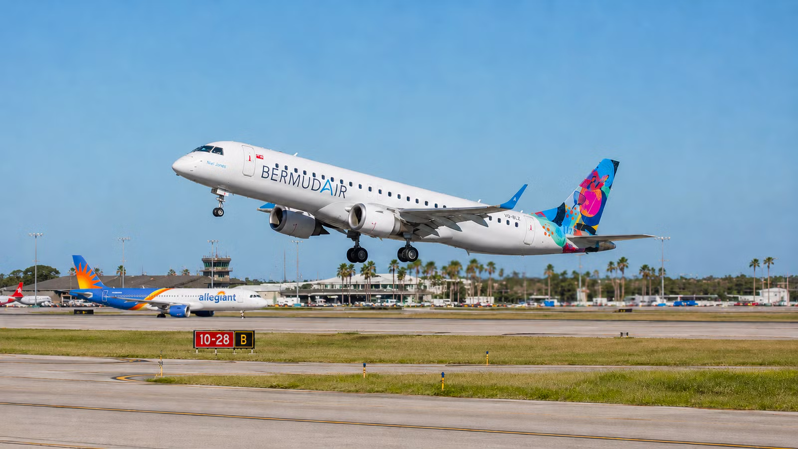 This Tiny US Airport Confirms 1st International Flights In 3 Years