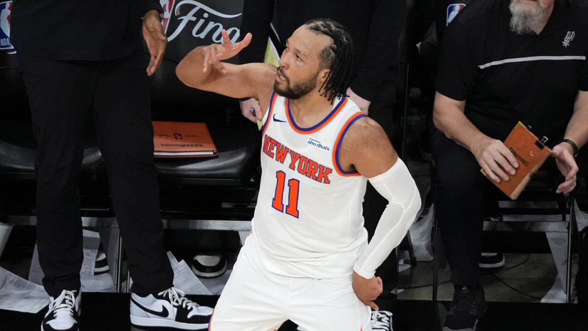 Knicks quiet ‘weak East’ talk with emphatic Game 1 NBA Finals win over Spurs