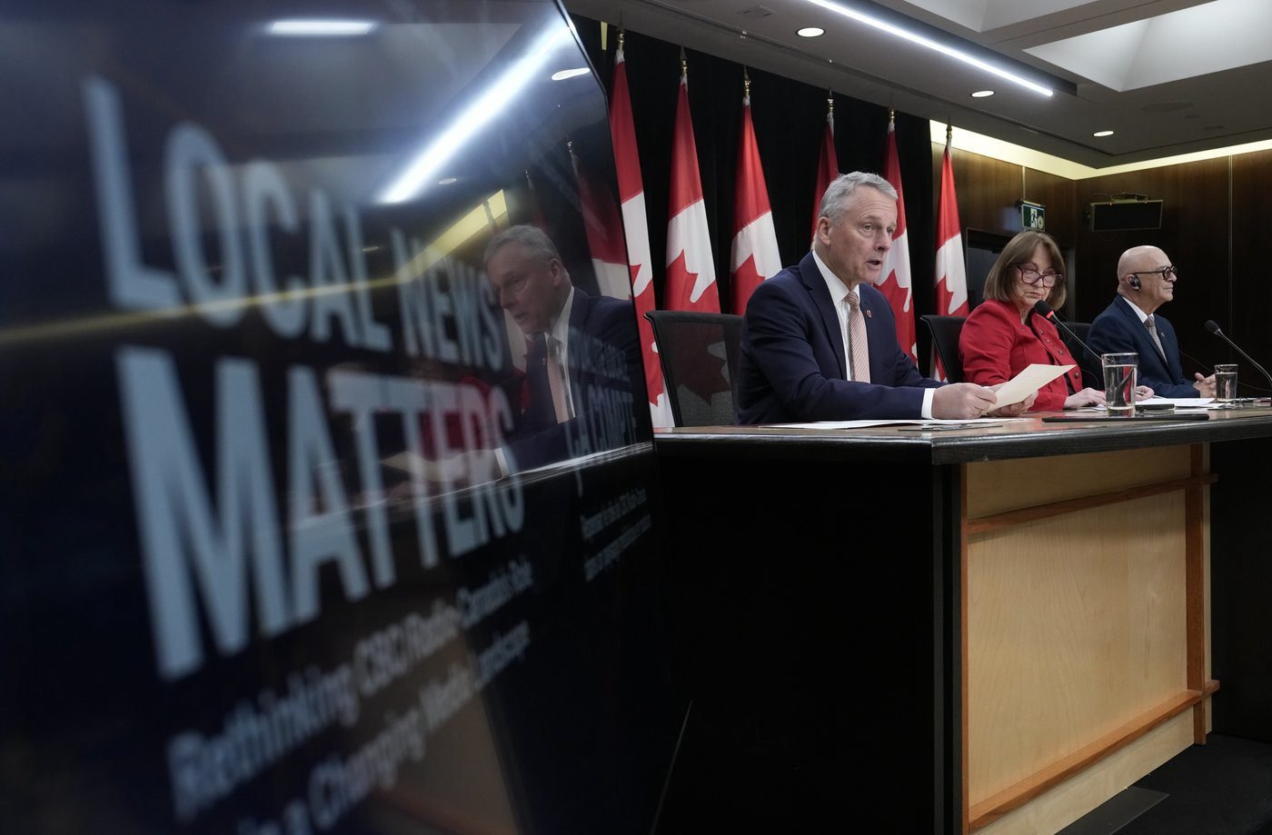 CBC’s news should be assessed by outside experts for fairness, senators say in report