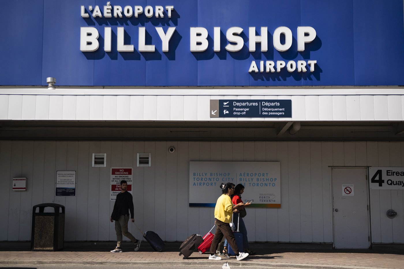 Federal government starts public consultation on future of Toronto’s island airport
