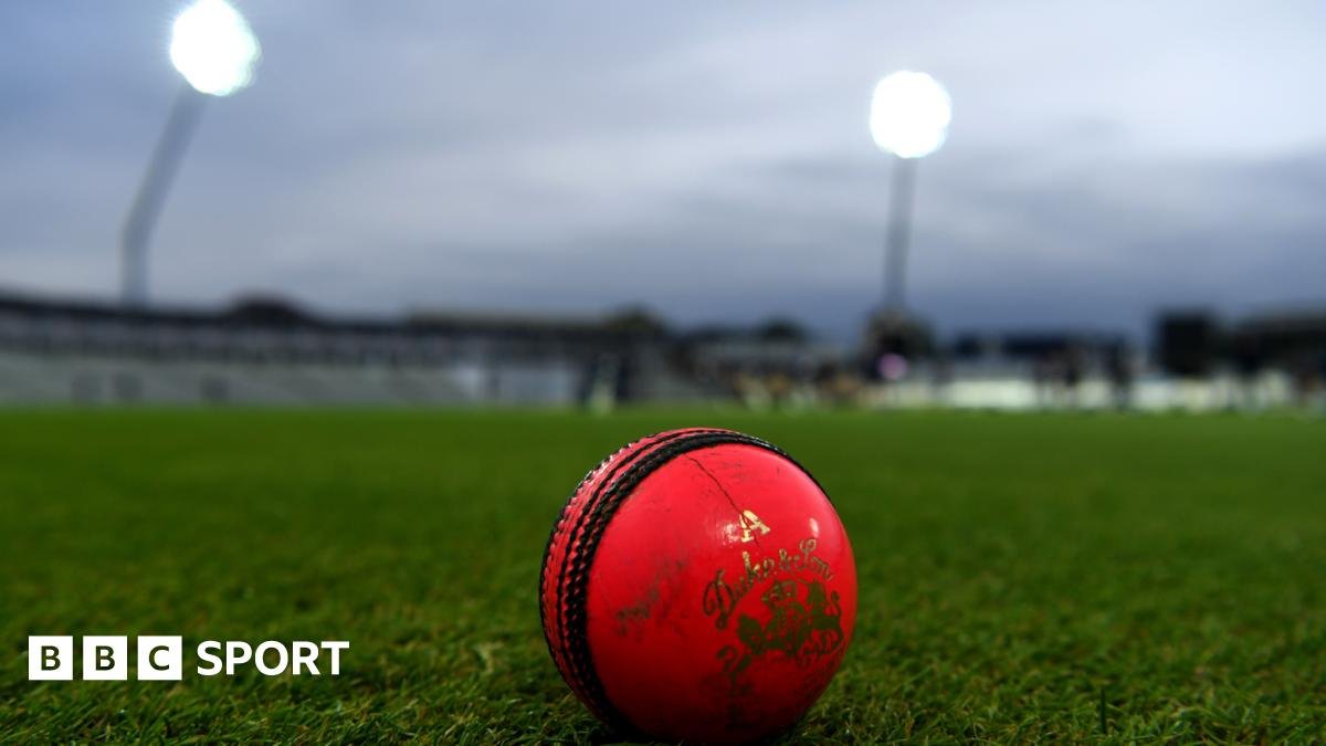 ICC to trial pink balls to limit bad light stoppages