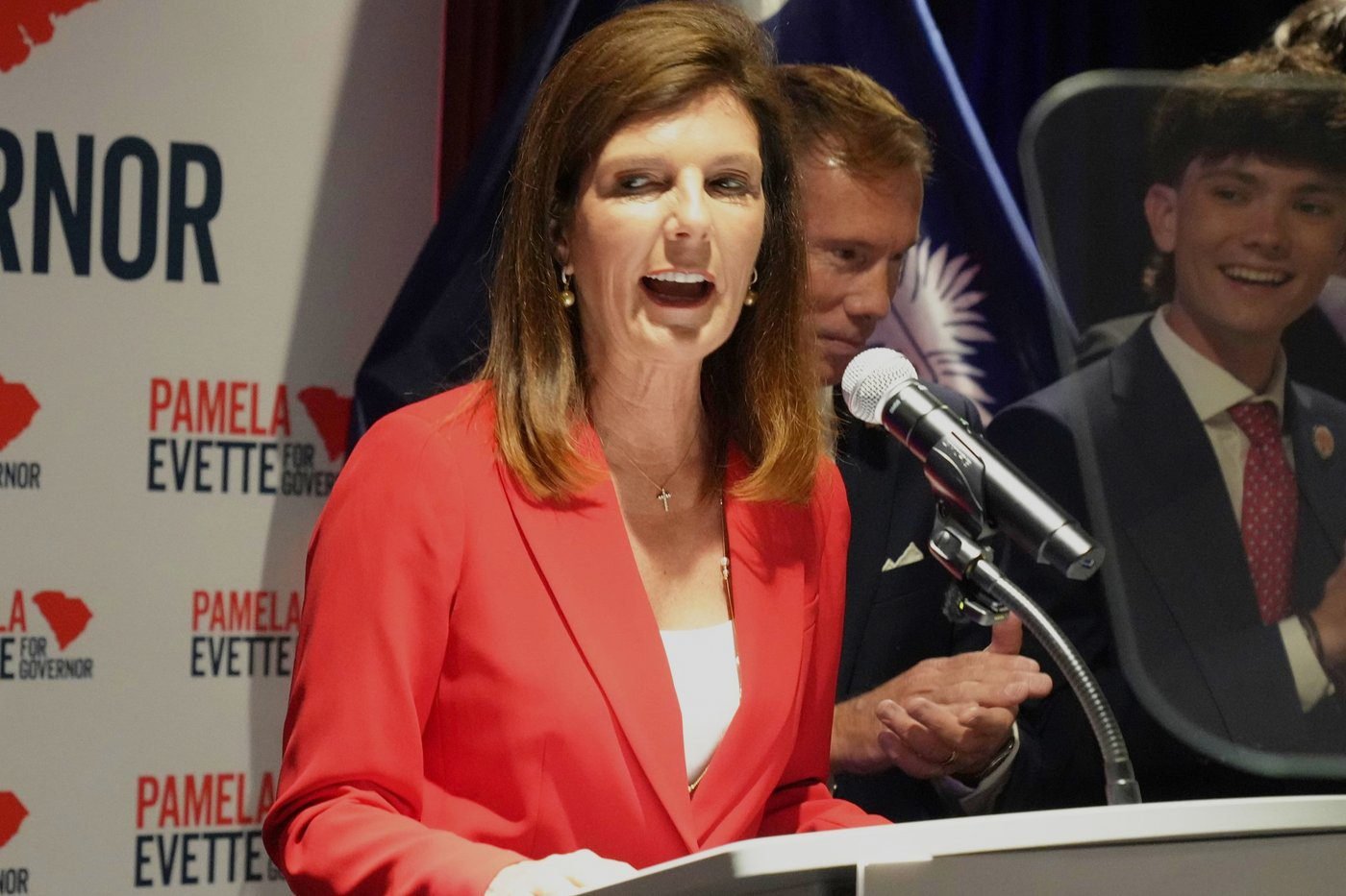 Trump now says either Republican candidate would be a good pick in South Carolina’s governor runoff