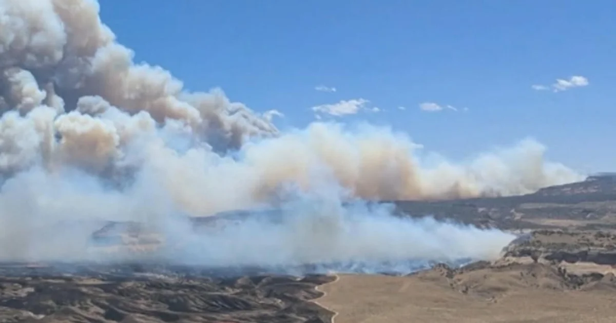 3 firefighters killed battling wildfire on Colorado-Utah border; deadly flooding in Kentucky