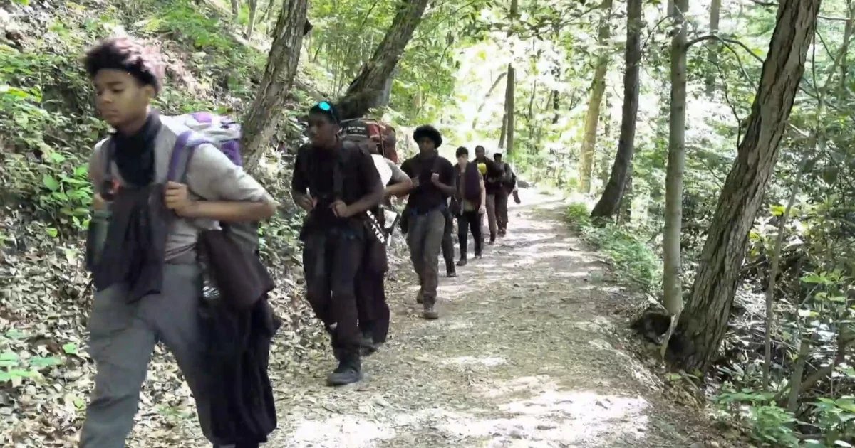 New Jersey school requires freshmen to go on 55-mile hike