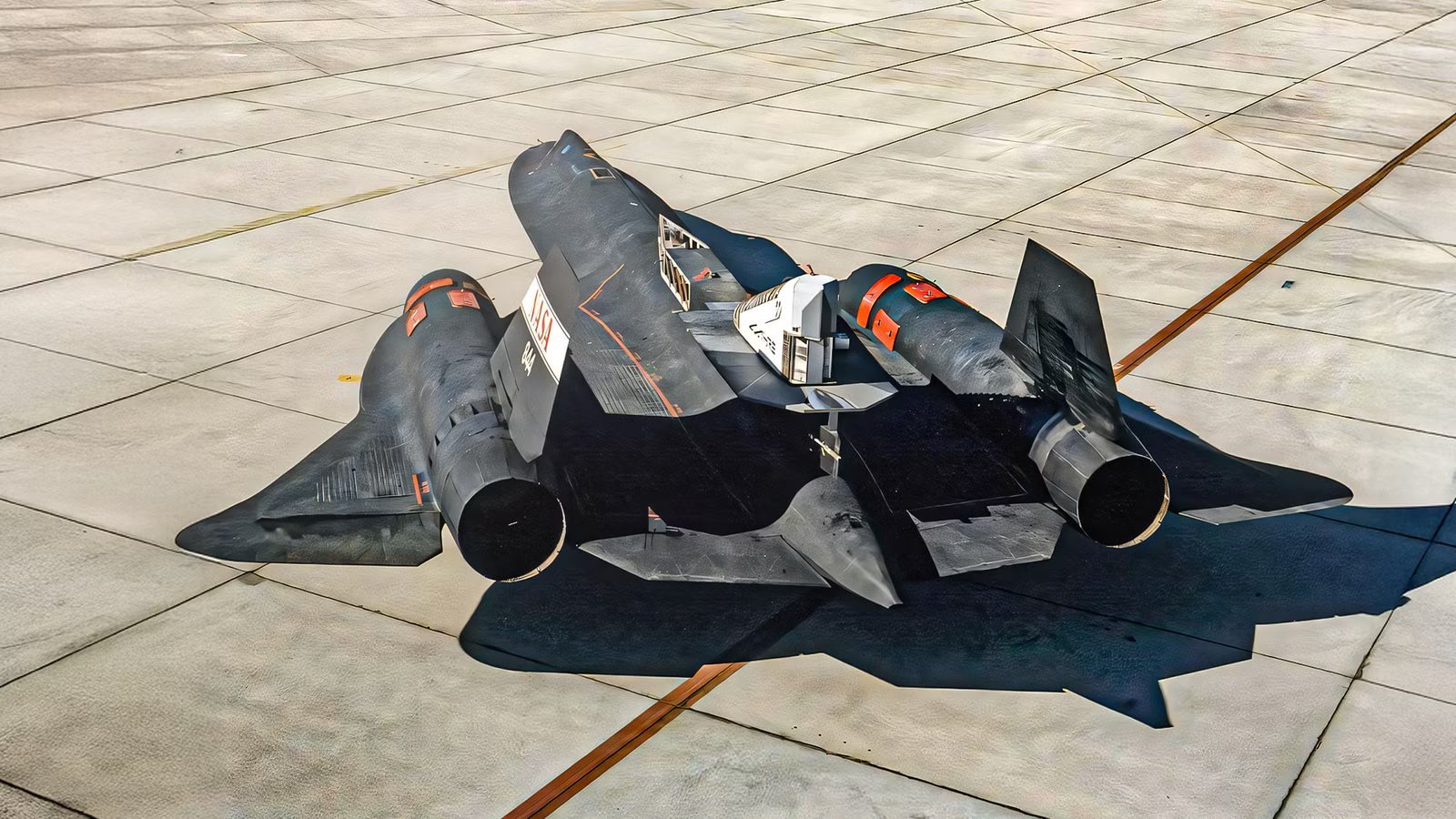 How The CIA Secretly Bought Soviet Titanium To Build The SR-71 Blackbird