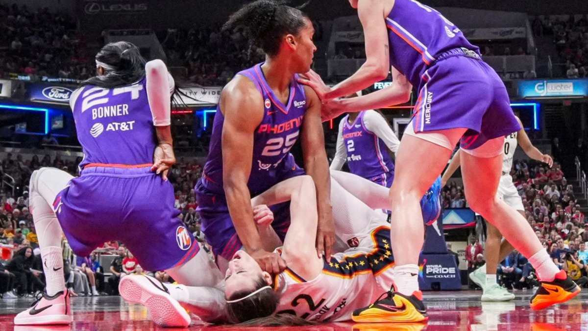 Caitlin Clark injury: Fever coach calls out Mercury’s Alyssa Thomas for ‘cheap shots’