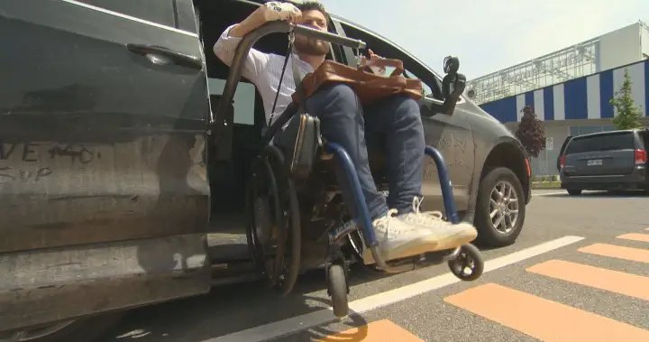 Montreal advocates raise awareness about accessible parking – Montreal