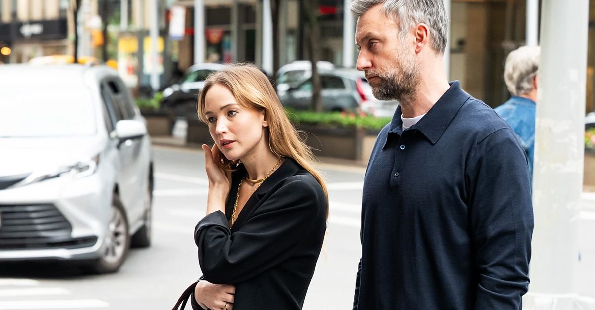 Jennifer Lawrence Just Wore Summer 2026’s Top Skirt Trend